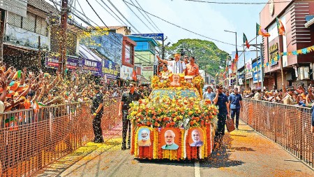 Narendra Modi Kerala roadshow, PM Narendra Modi’s Kerala roadshow, Narendra Modi, Indian express news, current affairs