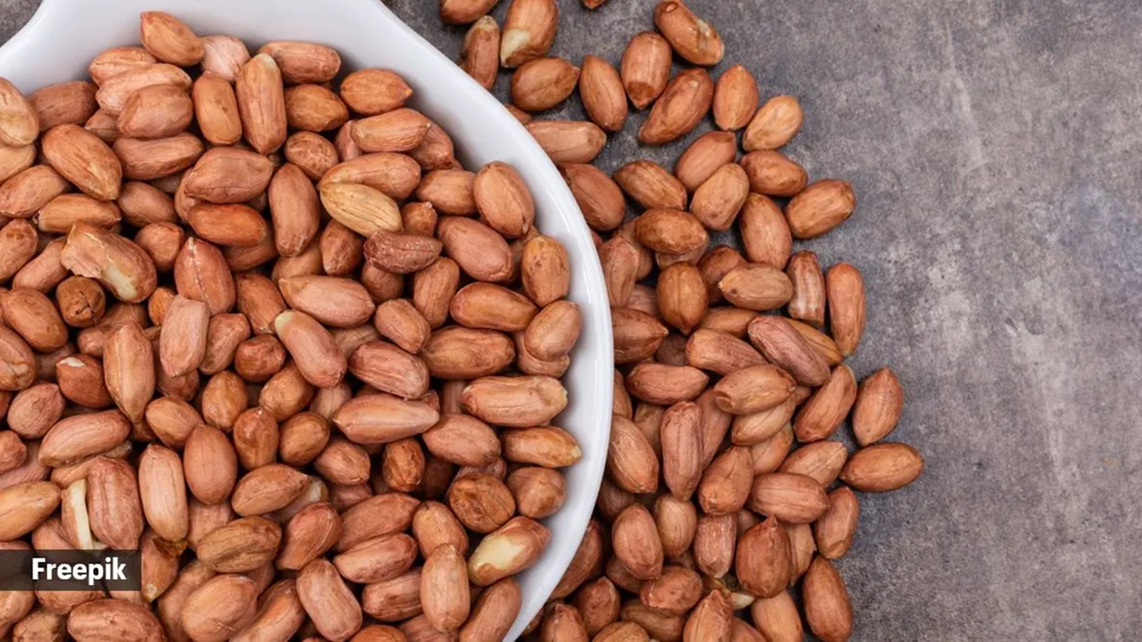 can-eating-peanuts-in-excess-quantity-damage-the-liver-expert-answers