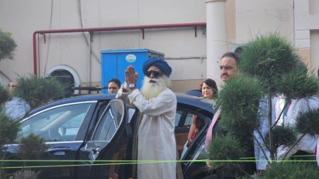 Latest News on Sadhguru Jaggi Vasudev: Get Sadhguru Jaggi Vasudev News