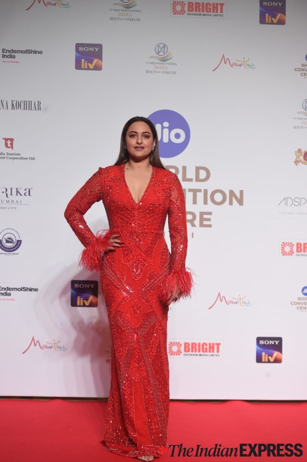 Miss World 2024 red carpet highlights, Miss World 2024 India red carpet fashion, Bollywood celebrities at Miss World 2024, Best dressed at Miss World 2024