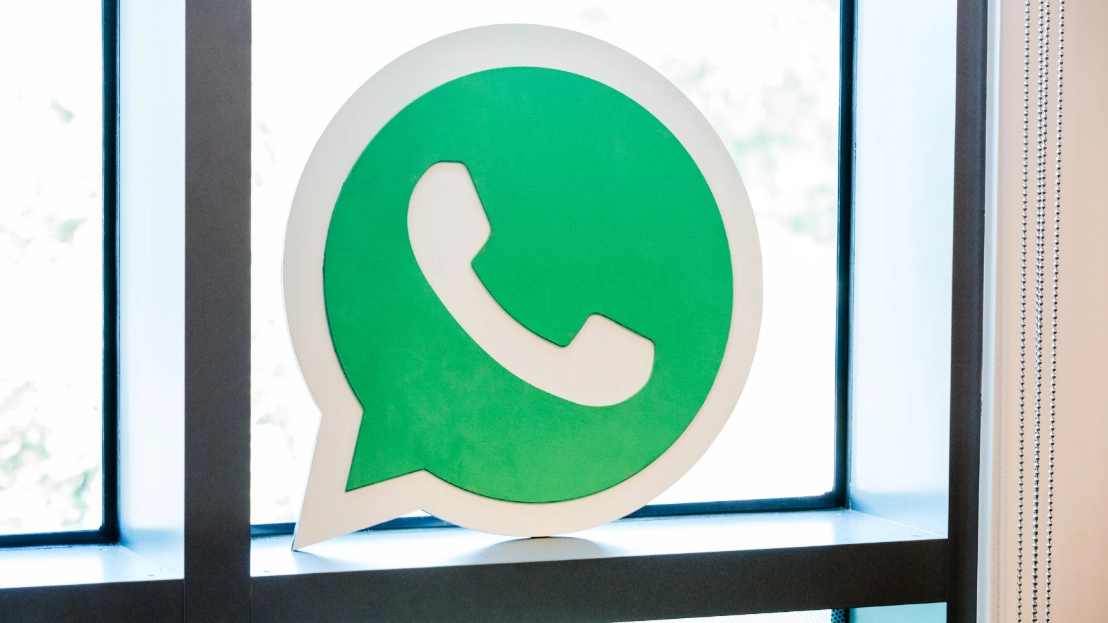 How to send HD photos and videos on WhatsApp - The Indian Express