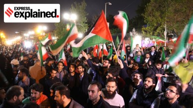 Iranian demonstrators attend an anti-Israeli gathering in front of the British Embassy in Tehran, Iran, April 14, 2024.