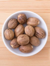 Health benefits of consuming nutmegs