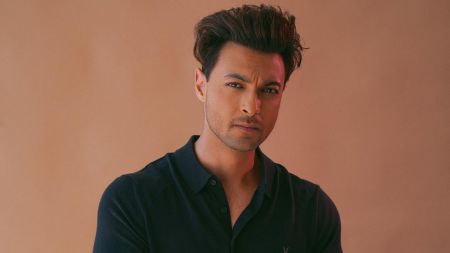 Aayush Sharma revisits his background dancing days