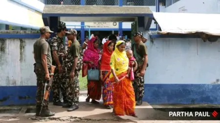 In second phase, 98% of booths in Bengal ‘critical’, to be manned by 272 companies of central forces