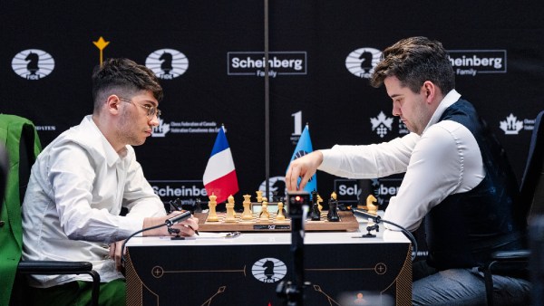 Candidates chess controversy: Alireza Firouzja claims arbiter told him not to walk during game against Ian Nepomniachtchi which cost him his focus. (PHOTO: Maria Emelianova via Chess dot com)