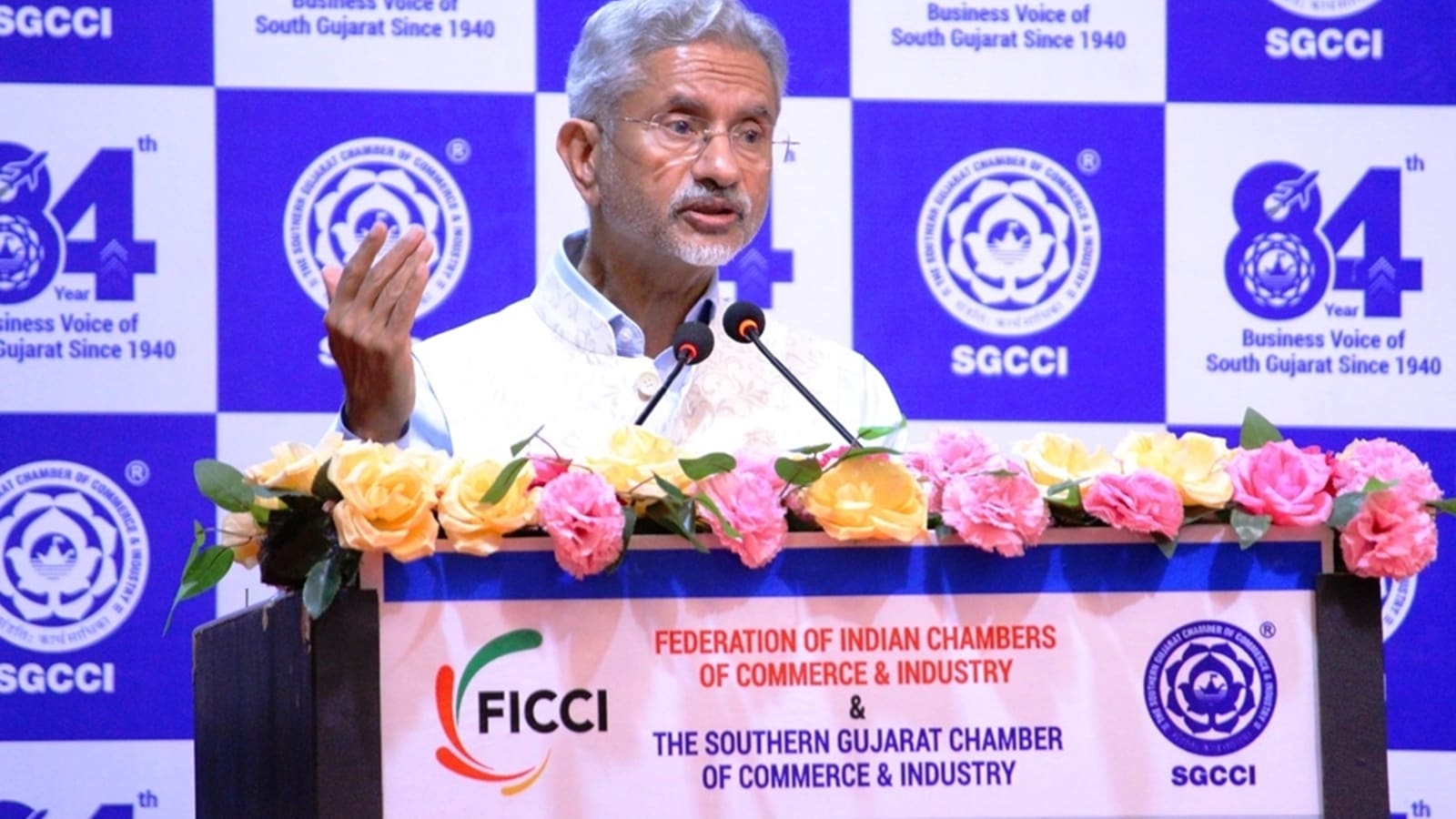 S Jaishankar, Dubai diamond market, free trade agreements, Bharat Economic Rising, SGCCI, diamond traders, European Union, indian express news