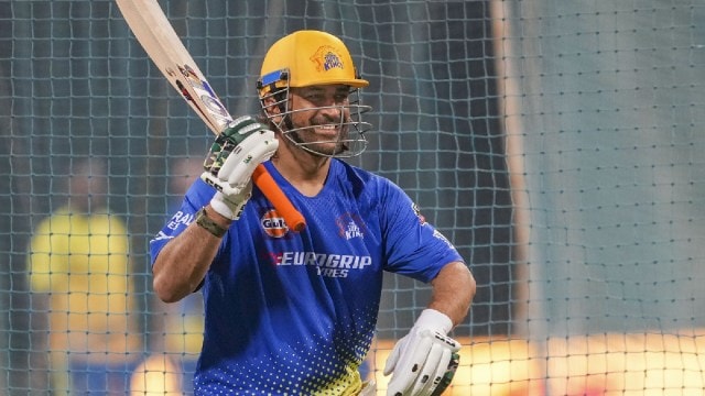 MI vs CSK IPL 2024: Chennai Super Kings player M.S. Dhoni during a practice e session ahead of IPL match against Chennai Super Kings and Mumbai Indians at Wankhede Stadium in Mumbai, Saturday. (PTI)