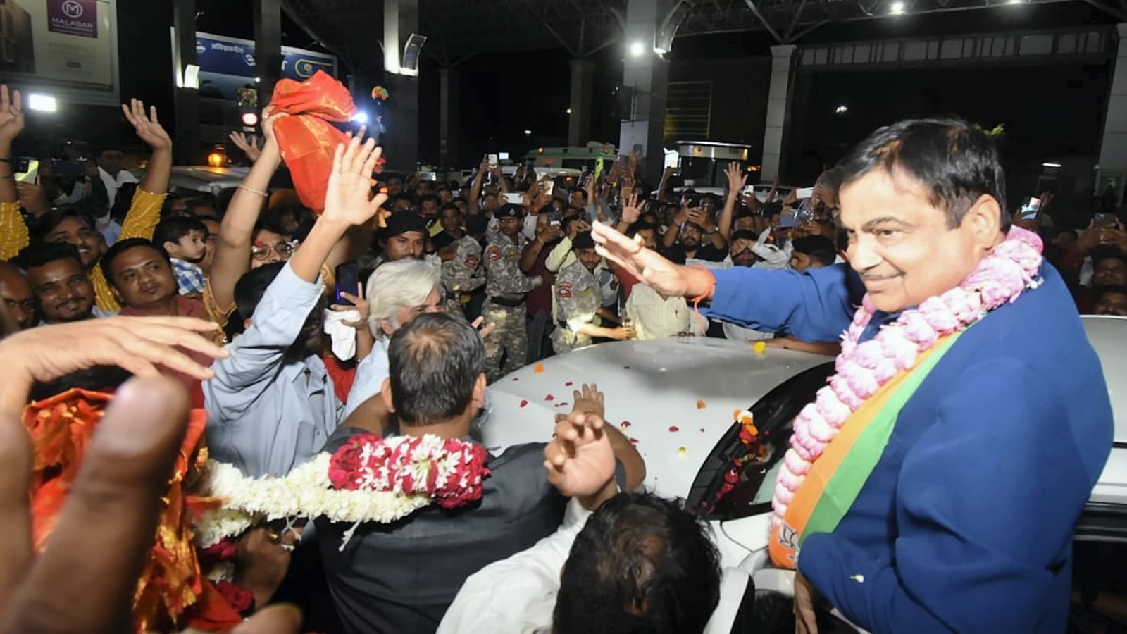 Vidarbha face-off, Congress survival, BJP prestige at stake