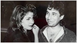 Pooja Bhatt and Deepak Tijori played lead roles in 1991 film Sadak