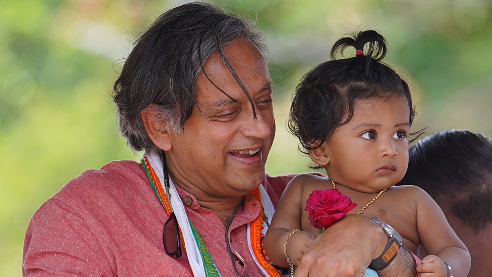 Social Buzz: TMC, BJP spar over Ram Navami, Shashi Tharoor's day out with kids | Elections News - Vimarsana News