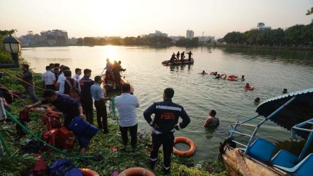 Vadodara boat accident: HC raps civic body over 30-yr contract with firm