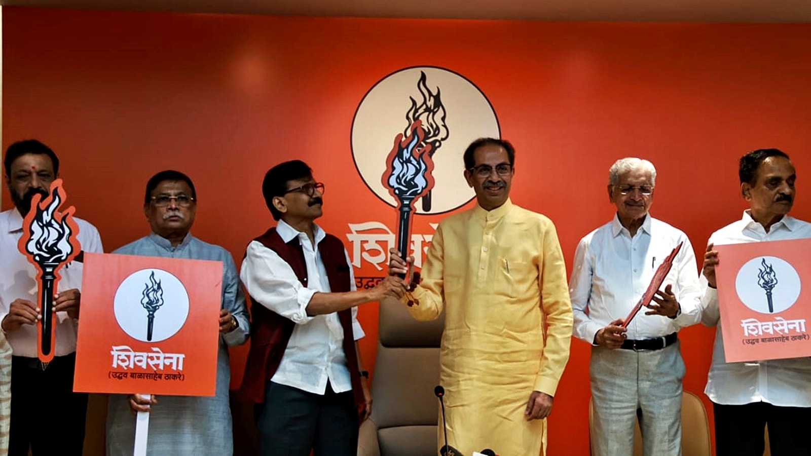 Uddhav: Won’t remove ‘Hindu’, ‘Bhavani’ from party song, EC must act against PM, Shah first