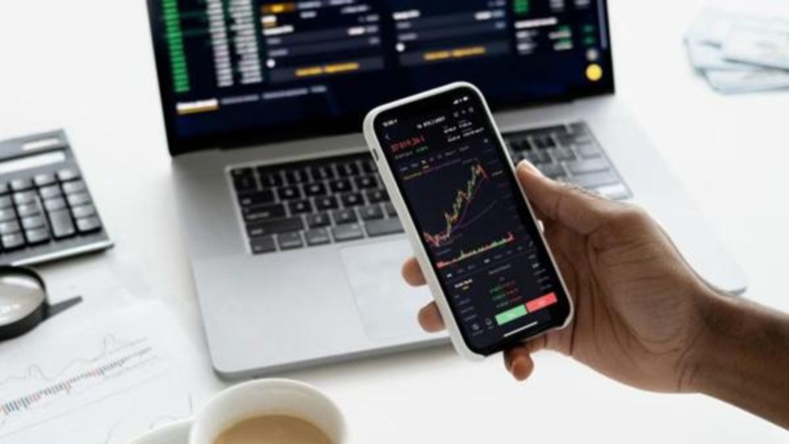 Stock Market Live Updates: Sensex slips 250 pts, Nifty below 22,700 mark
