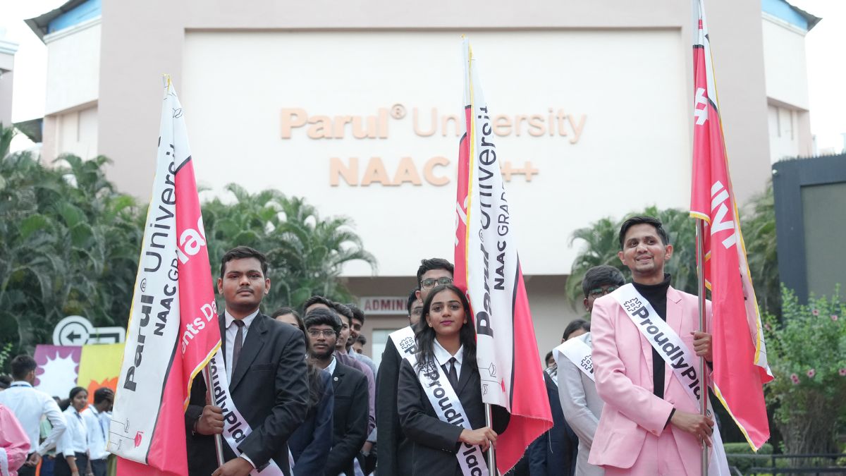 Parul University's Commitment to Student Success Evident in Placements Season | Education News - Vimarsana News