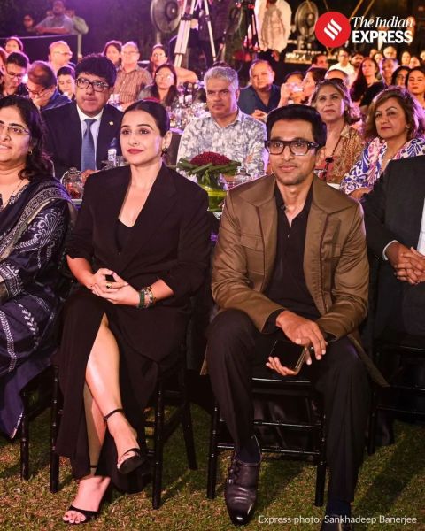 Vidya Balan and Pratik Gandhi at Expresso. 