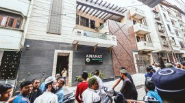 Sadar Bazar deaths, Sadar Bazar sisters deaths, sisters suffocate to death in fire, delhi news, India news, Indian express, Indian express India news, Indian express India