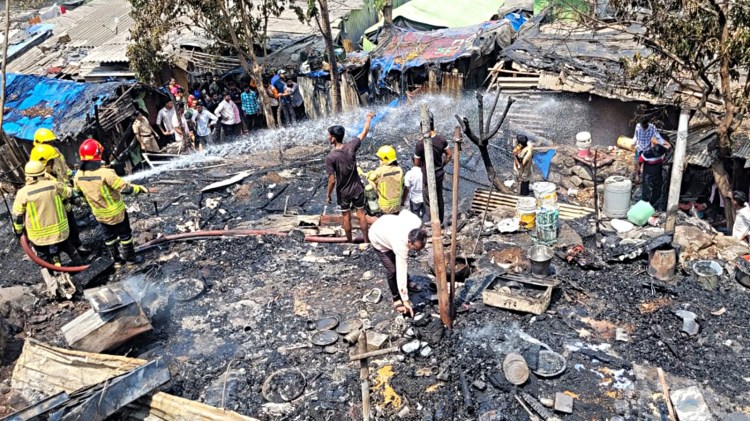 Mumbai News Highlights: Fire breaks out at a slum in Navi Mumbai