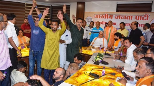 BJP groups clash, clashes over ticket distribution, Amreli seat ticket distribution, Bharat Sutariya nomination, Gujarat BJP, Amreli Lok Sabha seat, indian express news