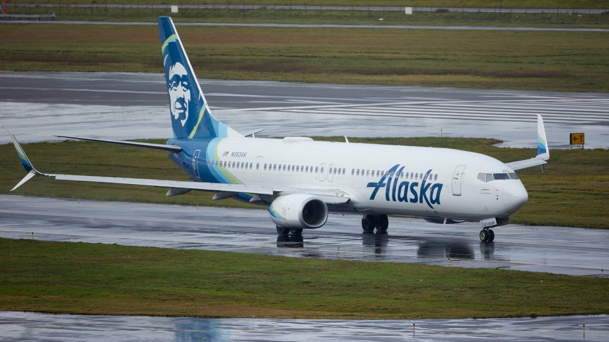 Alaska airlines, faa, ground stop