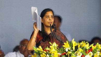 Sunita Kejriwal at the INDIA bloc rally