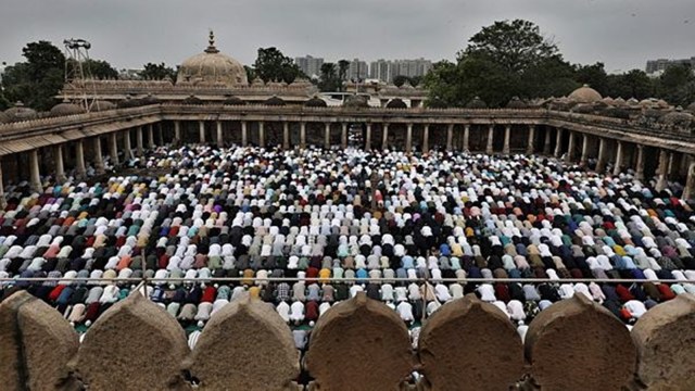 Eid to be celebrated in Kerala, Ladakh on Wednesday, rest of the ...