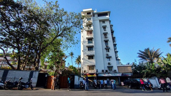 firing outside Salman Khan's residence
