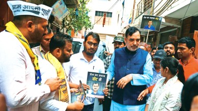 AAP's door-to-door drive, East Delhi constituency, Gopal Rai, Aam Admi Party AAP, delhi news, India news, Indian express, Indian express India news, Indian express India