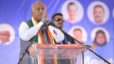 Congress president Mallikarjun Kharge addressing a rally in Kalaburagi, Karnataka.