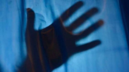 Man held for raping, mentally challenged minor girl rape, Mumbai police, mumbai minor rape incidents, mumbai news, mumbai top news, mumbai today news, indian express news