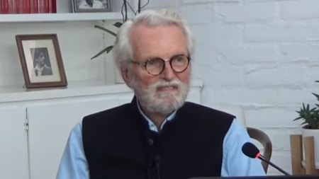 Roger Edwin Mark Lee