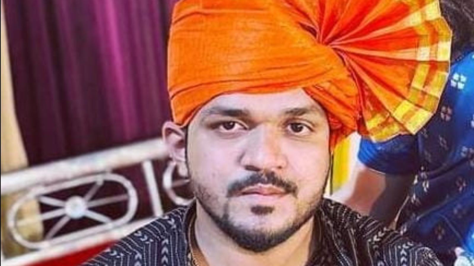 The deceased, identified as Akshay Narvekar