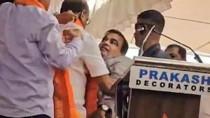 Union Minister and BJP candidate Nitin Gadkari faints while addressing a public meeting for Lok Sabha elections, at Pusad in Yavatmal district