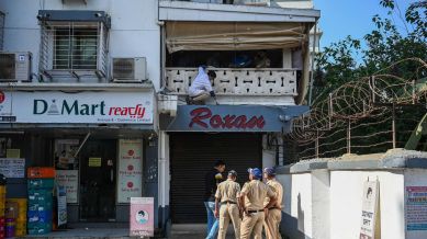 roxy salman khan flat shooting