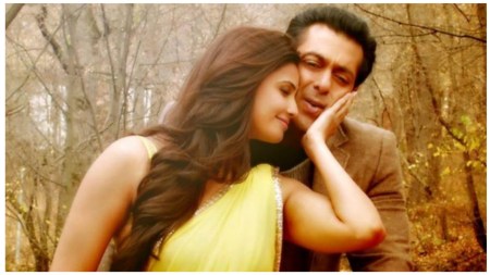 Salman Khan and Daisy Shah in a still from Jai Ho