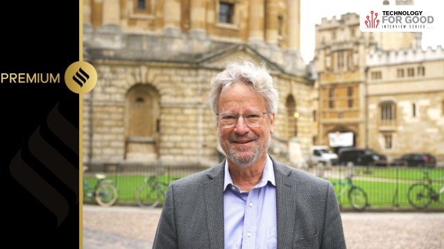 Oxford Internet Institute founder director