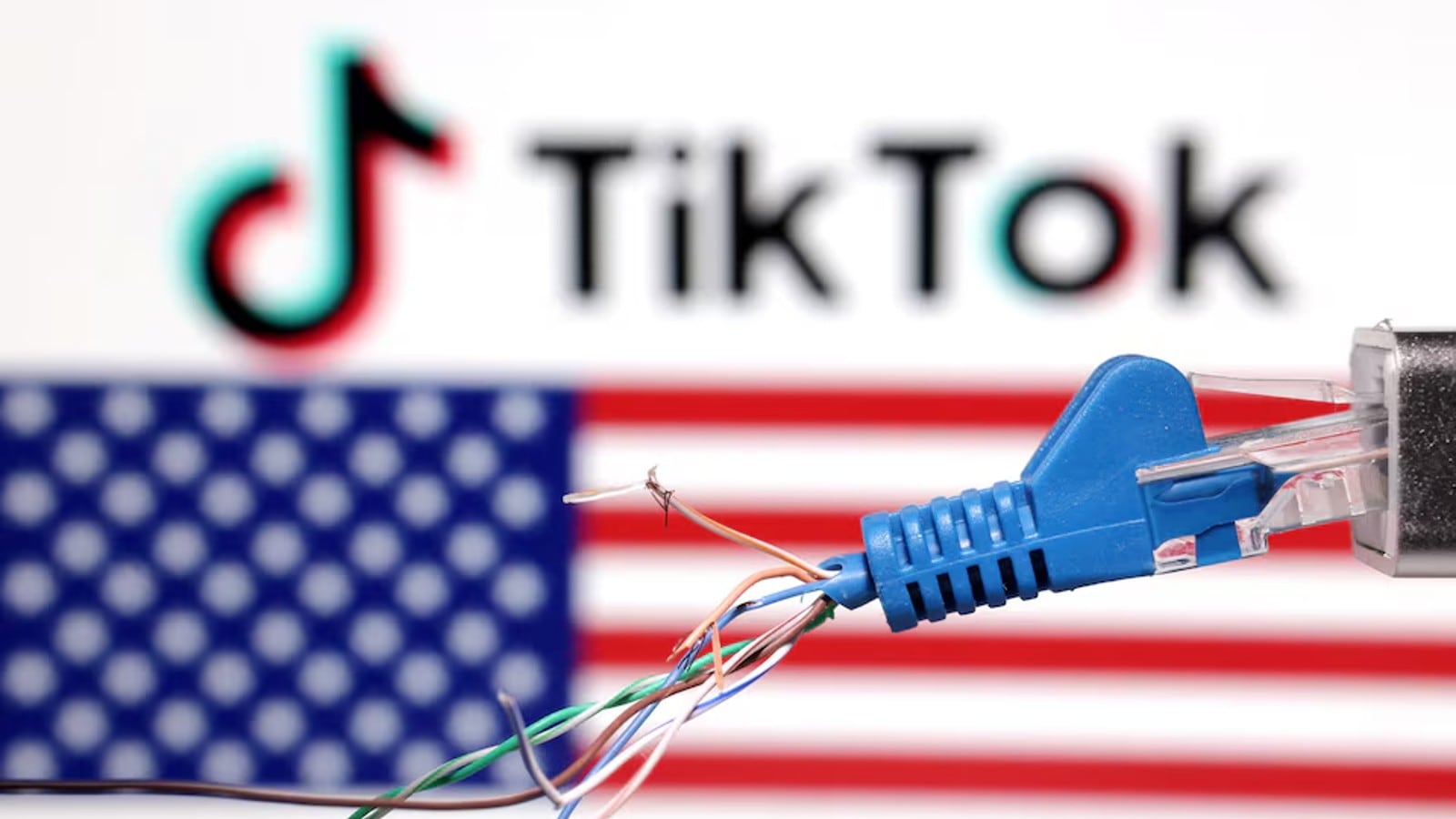 US Senate passes TikTok divestmentorban bill, Biden set to make it