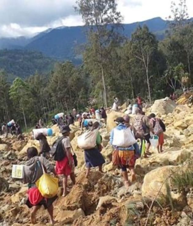 Papua New Guinea landslide: 3 days on, rescue efforts still underway as ...