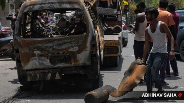 delhi hospital fire babies dead