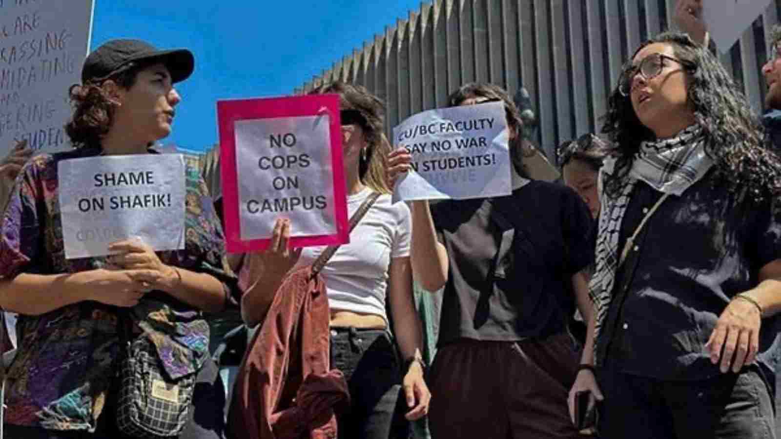 Locks, Chains, Diversions: How Columbia Students Seized Hamilton Hall