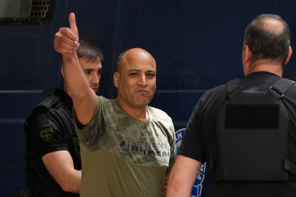 egypt, greece, egypt shipwreck, shopwreck trial, Egyptian men trail Egyptians