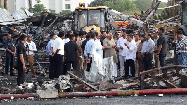 rajkot fire, rajkot gaming zone fire, PM announces 2 Lakh compensation, rajkot gujarat, rajkot fire deaths, rajkot fire reason, rajkot fire gaming zone owner, rajkot fire FIR, fire deaths rajkot, Rajkot game zone, Gujarat govt, standard operating procedure, indian express news, india news, today news