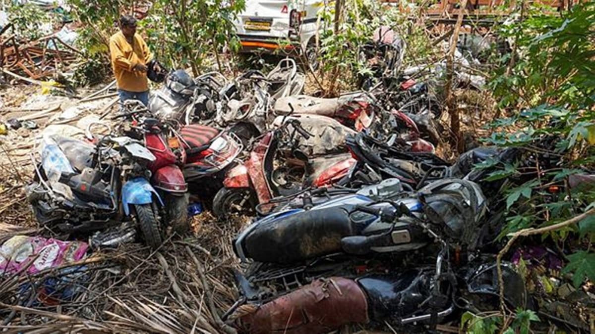 Ghatkopar billboard collapse, billboard collapse, Mumbai