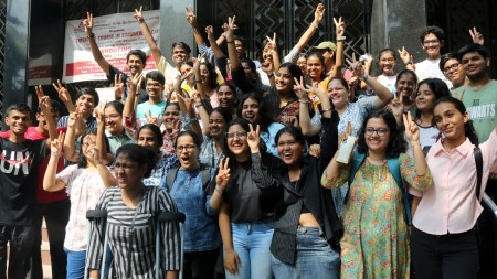 Mumbai HSC results, Mumbai class 12 results, Maharashtra State Board HSC results, class 10 results, mumbai results, indian express news