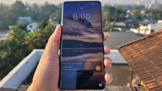 Best phones under 20k with microsd | Phones under 20000 with expandable storage