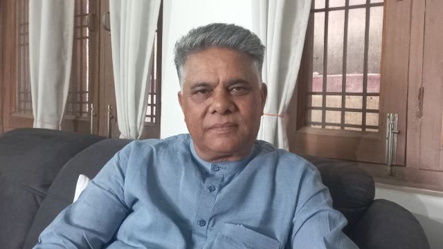Dr Bhardwaj, 62, who is making his debut in electoral politics, primarily identifies himself as a Pong Dam evictee.