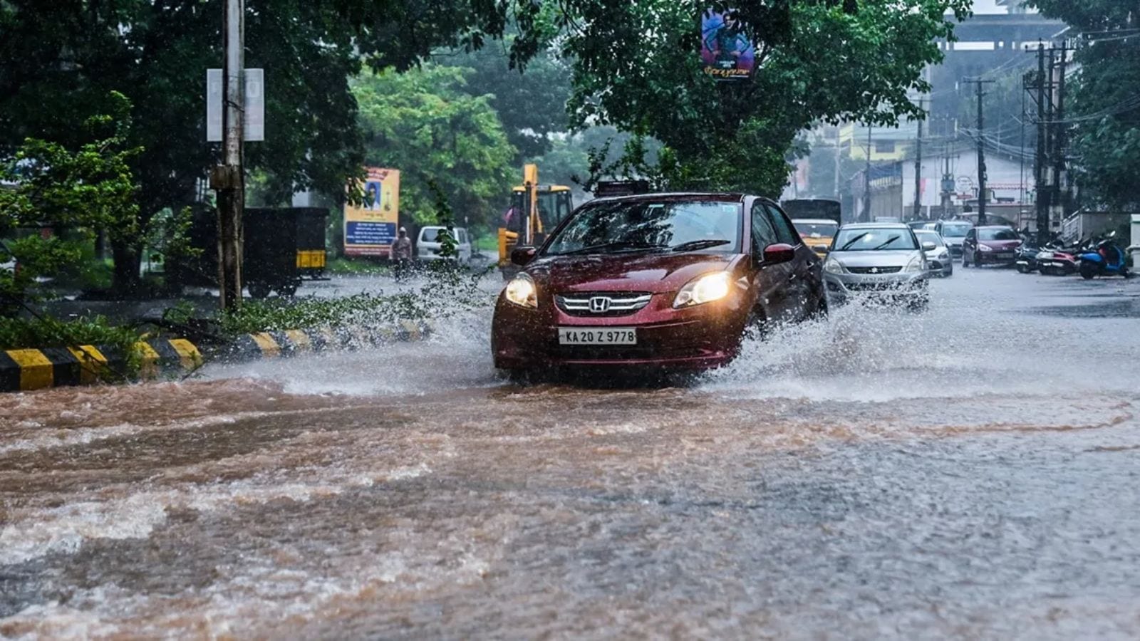 Pre-monsoon showers, that pulled down mercury in Karnataka, likely to ...