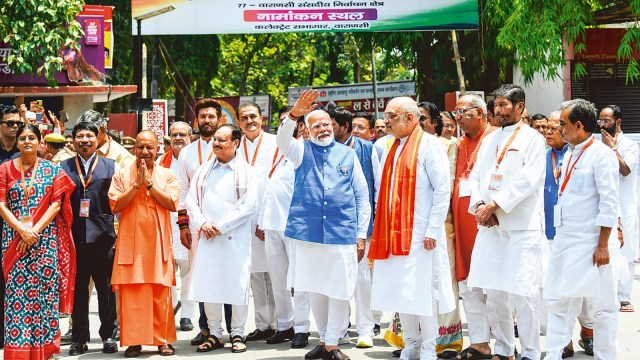 Lok Sabha Elections 2024, Narendra Modi, Varanasi, Bharatiya Janata Party (BJP), BJP, Modi roadshow Varanasi, Lucknow news, Uttar pradesh news, Lucknow, India news, Indian express, Indian express India news, Indian express India