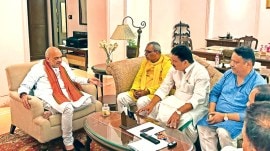 Narad Rai, Bhumihar leader Narad Rai, Purvanchal, Akhilesh Yadav, Rahul Gandhi, Lucknow news, Uttar pradesh news, Lucknow, India news, Indian express, Indian express India news, Indian express India