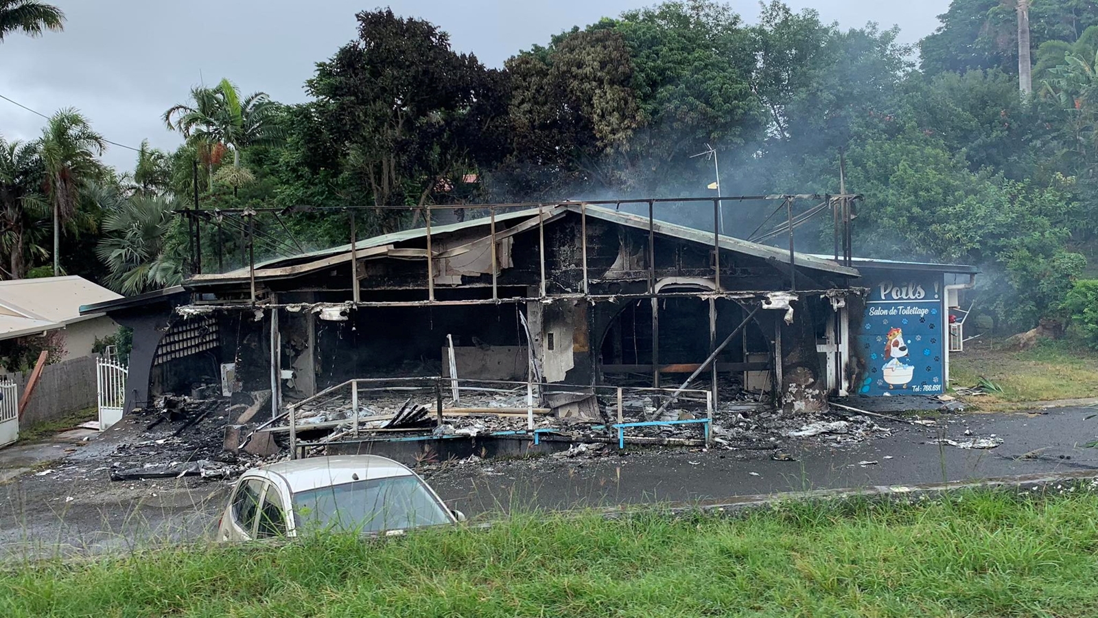 Why are there riots in New Caledonia against France’s voting reform